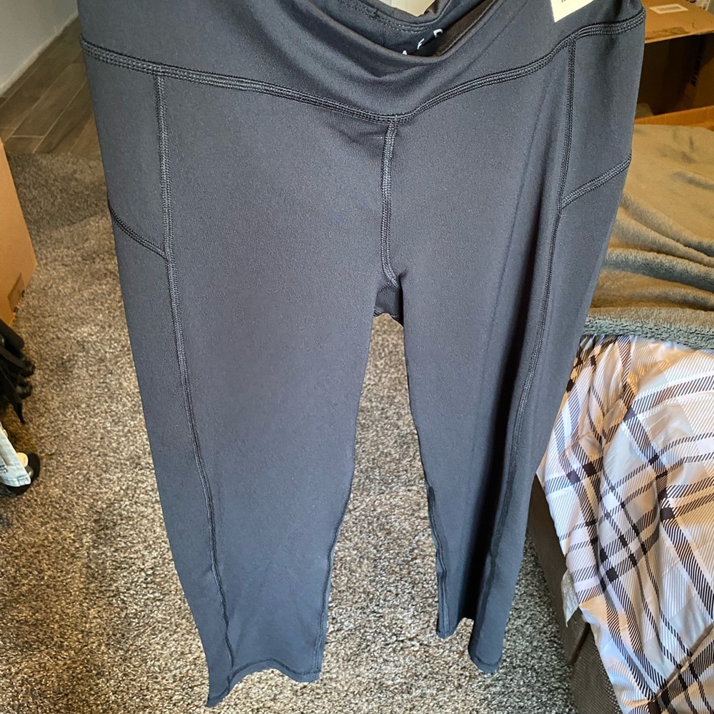 Aeropostale Gray Ankle Pants